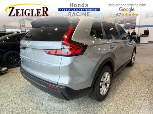 Used 2024 Honda CR-V LX image 2