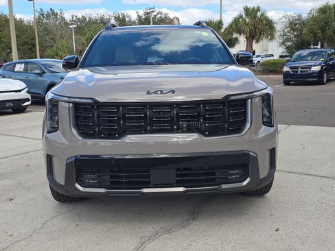 Used 2025 Kia Sorento SX Prestige w/ Olive Brown Leather Package image 3