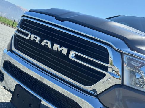 Used 2019 RAM 1500 Big Horn image 12