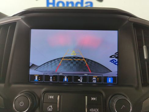 Used 2023 GMC Terrain AT4 w/ Infotainment Package II AWD/4WD image 15