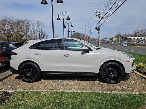 Used 2020 Porsche Cayenne image 7