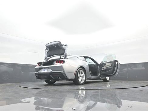 New 2026 Ford Mustang Premium image 39