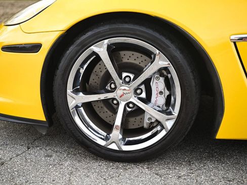 Used 2010 Chevrolet Corvette Grand Sport image 11