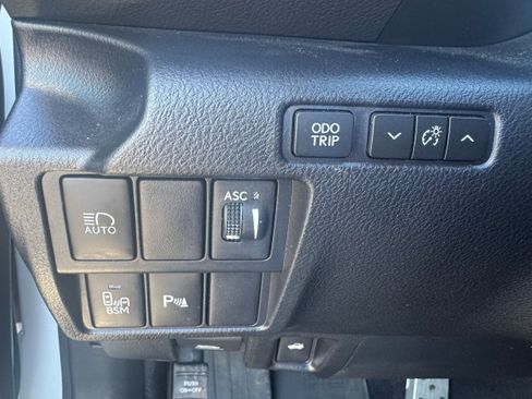 Used 2020 Lexus IS 300 F Sport w/ Blackline Edition image 20