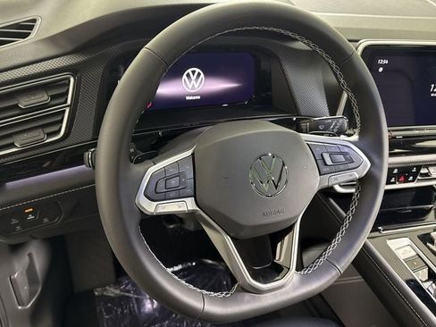 New 2026 Volkswagen Atlas Cross Sport SEL AWD/4WD image 18