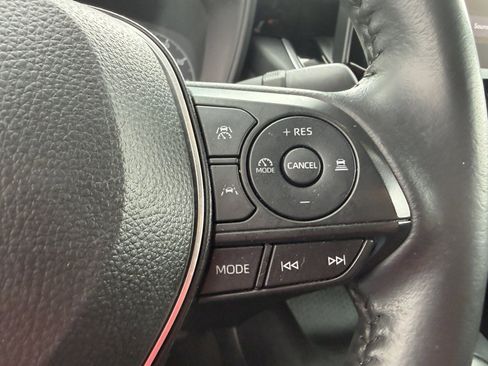 Used 2024 Toyota Corolla SE FWD image 16