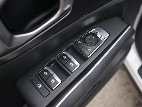 Used 2022 Kia Sorento LX FWD image 24