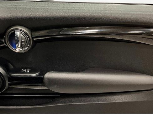 Used 2016 MINI Cooper S FWD image 26