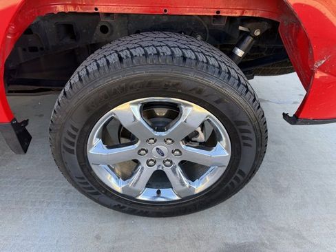 Used 2023 Ford F150 Lariat w/ Equipment Group 502A High image 5