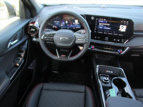 New 2026 Chevrolet Equinox RS w/ Convenience Package III image 13