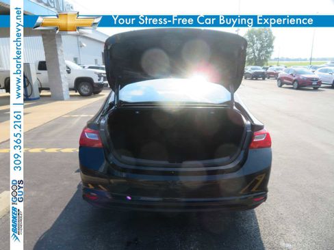 Used 2024 Chevrolet Malibu LT image 29