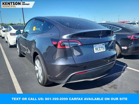 Used 2024 Tesla Model Y Long Range image 2