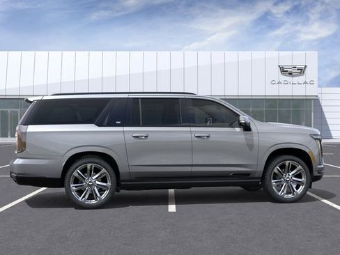 New 2026 Cadillac Escalade ESV Sport AWD/4WD image 5