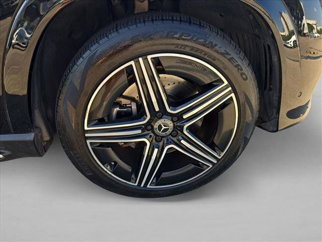 Used 2024 Mercedes-Benz GLE 450 4MATIC image 21
