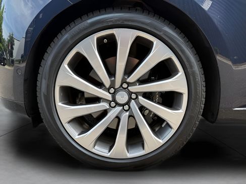Certified 2023 Land Rover Range Rover Long Wheelbase Autobiography AWD/4WD image 36