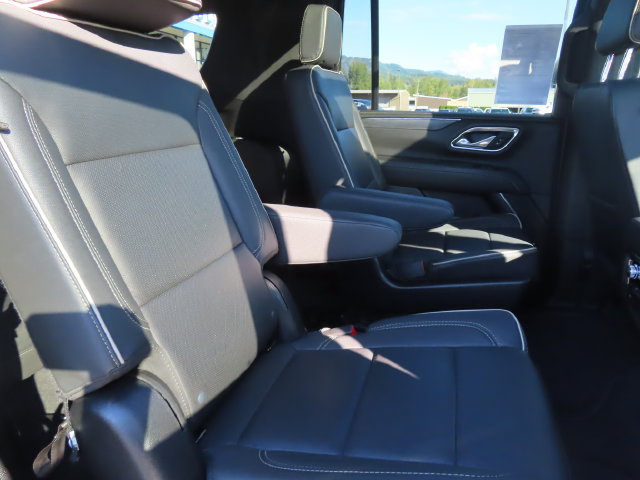 Used 2024 GMC Yukon XL SLT w/ SLT Luxury Package AWD/4WD image 49