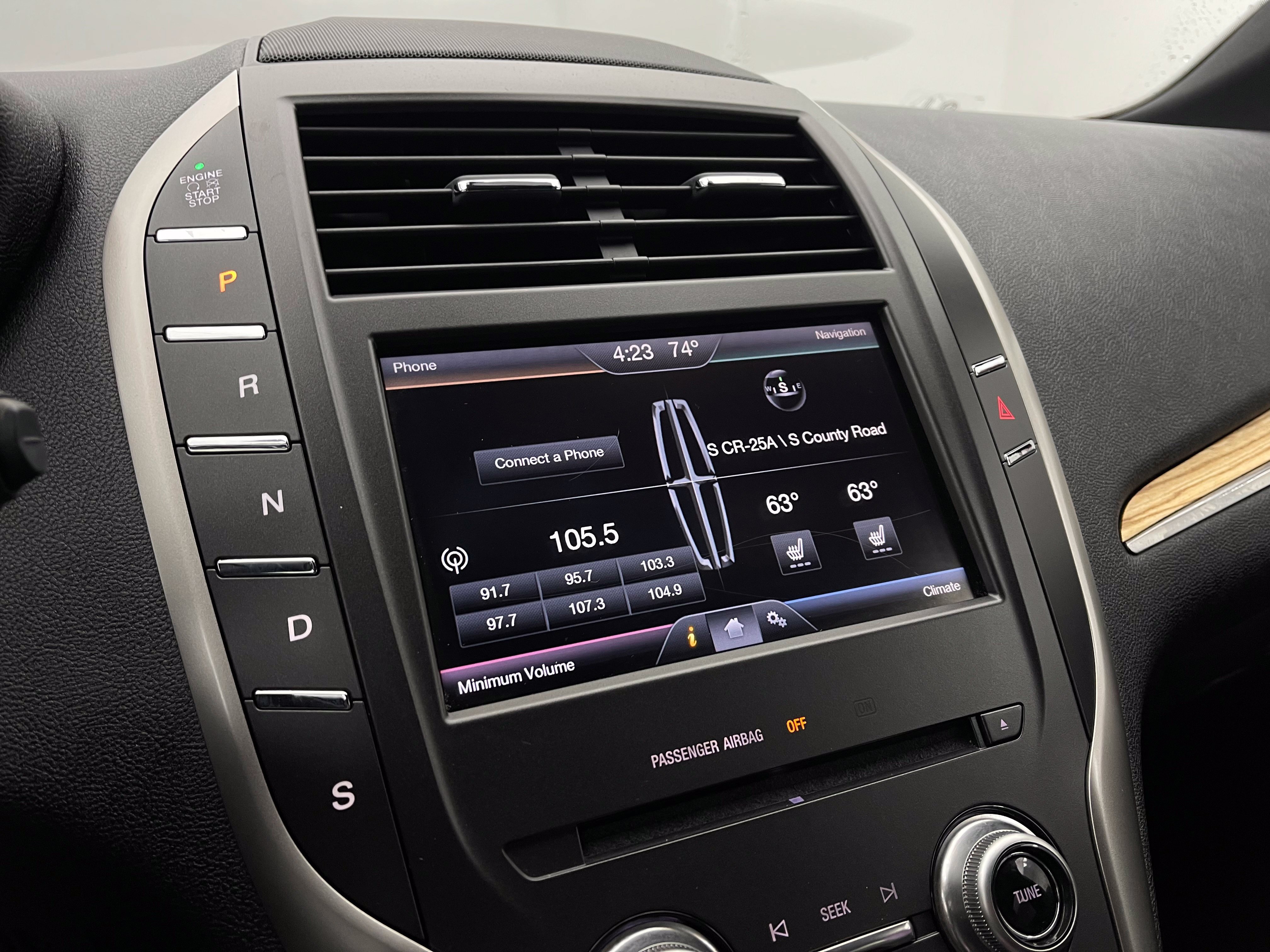 Used 2015 Lincoln MKC FWD w/ Equipment Group 101A Select image 22