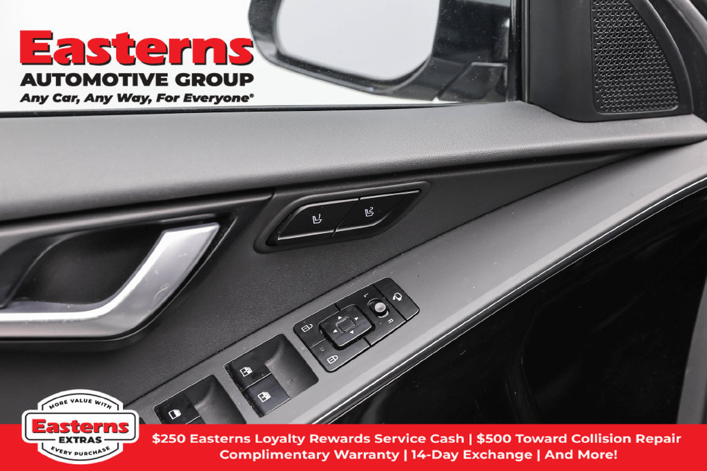Used 2023 Kia Niro Wave w/ Wave Preserve Package FWD image 22