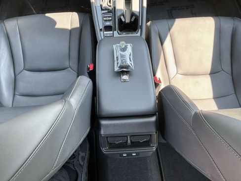 Used 2023 Honda Accord Touring image 29