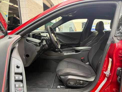 New 2026 Dodge Charger R/T w/ Driver Convenience Group AWD/4WD image 11