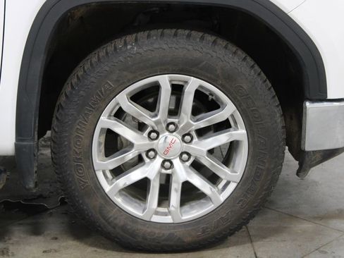 Used 2020 GMC Sierra 1500 SLT w/ SLT Premium Package image 12
