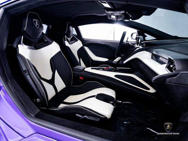 Used 2026 Lamborghini Temerario AWD/4WD image 42