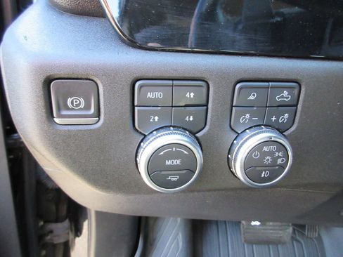 Certified 2024 GMC Sierra 1500 Elevation w/ Elevation Premium Package image 26