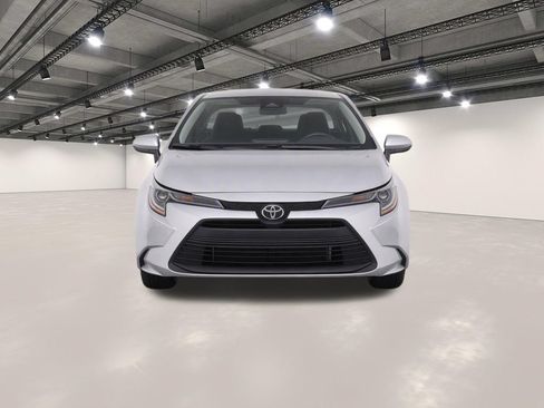 Used 2023 Toyota Corolla LE FWD image 5