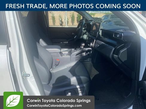 Used 2026 Toyota 4Runner Limited AWD/4WD image 11