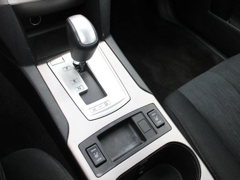 Used 2014 Subaru Legacy 2.5i Premium image 17