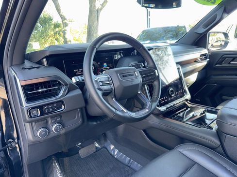 Used 2025 GMC Yukon Denali image 14