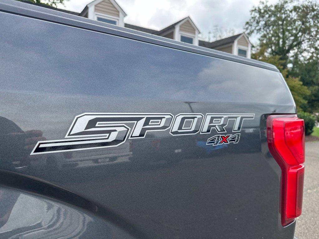 Used 2020 Ford F150 Lariat w/ Equipment Group 502A Luxury AWD/4WD image 8