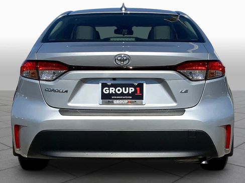 New 2026 Toyota Corolla LE FWD image 4