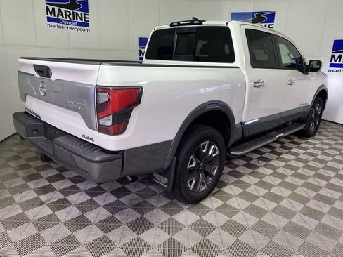 Used 2024 Nissan Titan Platinum Reserve w/ Moonroof Package AWD/4WD image 16