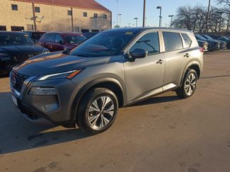 Used 2023 Nissan Rogue SV video 1
