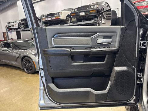 Used 2021 RAM 3500 Big Horn image 70