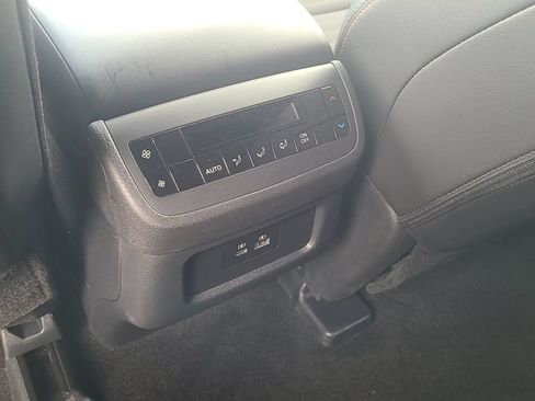 Used 2025 Nissan Pathfinder Rock Creek AWD/4WD image 26