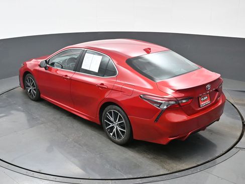 Used 2023 Toyota Camry SE image 37
