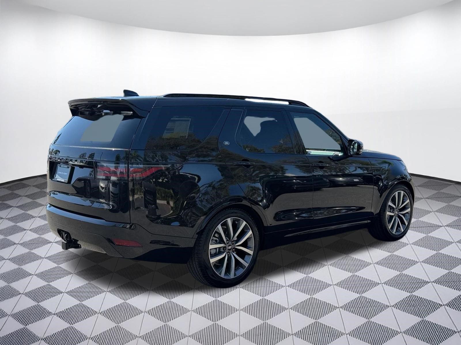 New 2026 Land Rover Discovery Dynamic SE AWD/4WD image 9
