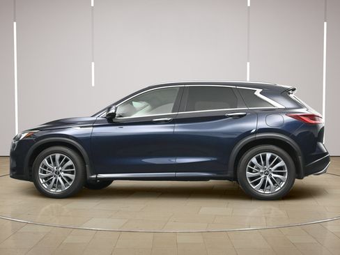 Used 2025 INFINITI QX50 Luxe AWD/4WD image 30