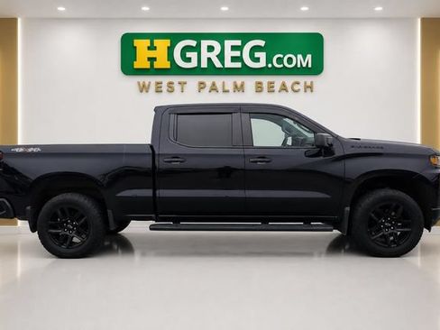 Used 2021 Chevrolet Silverado 1500 Custom w/ LPO, Blackout Package AWD/4WD image 6