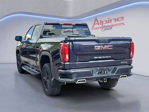 Used 2022 GMC Sierra 1500 AT4 w/ AT4 Preferred Package image 3