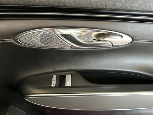 Used 2025 Genesis Electrified GV70 AWD/4WD image 21