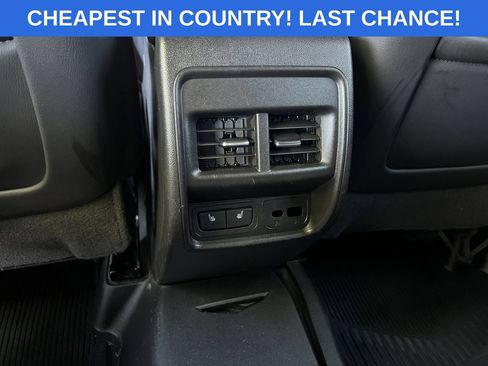 Used 2025 Cadillac XT4 Sport FWD image 26