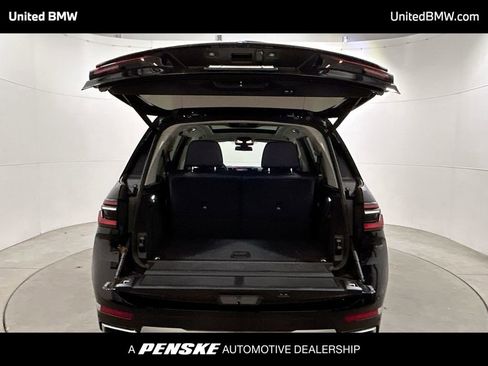 Used 2023 BMW X7 xDrive40i w/ Premium Package image 23