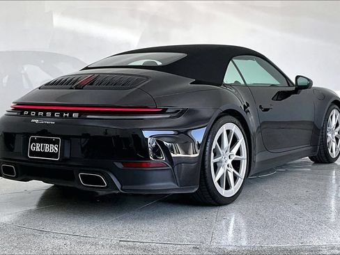 Used 2025 Porsche 911 Carrera RWD image 2