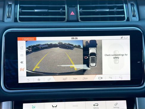 Used 2021 Land Rover Range Rover SV Autobiography Dynamic image 34