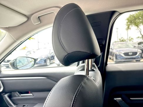 Used 2024 MAZDA CX-50 AWD 2.5 S w/ Preferred Package image 16