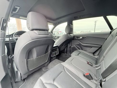 Used 2020 Audi Q8 Premium Plus w/ Premium Plus Package image 25