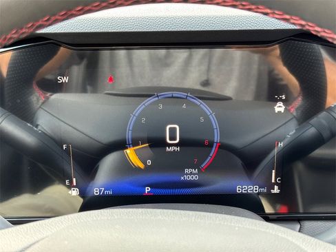 Used 2026 Chevrolet TrailBlazer RS w/ Driver Confidence Package image 32